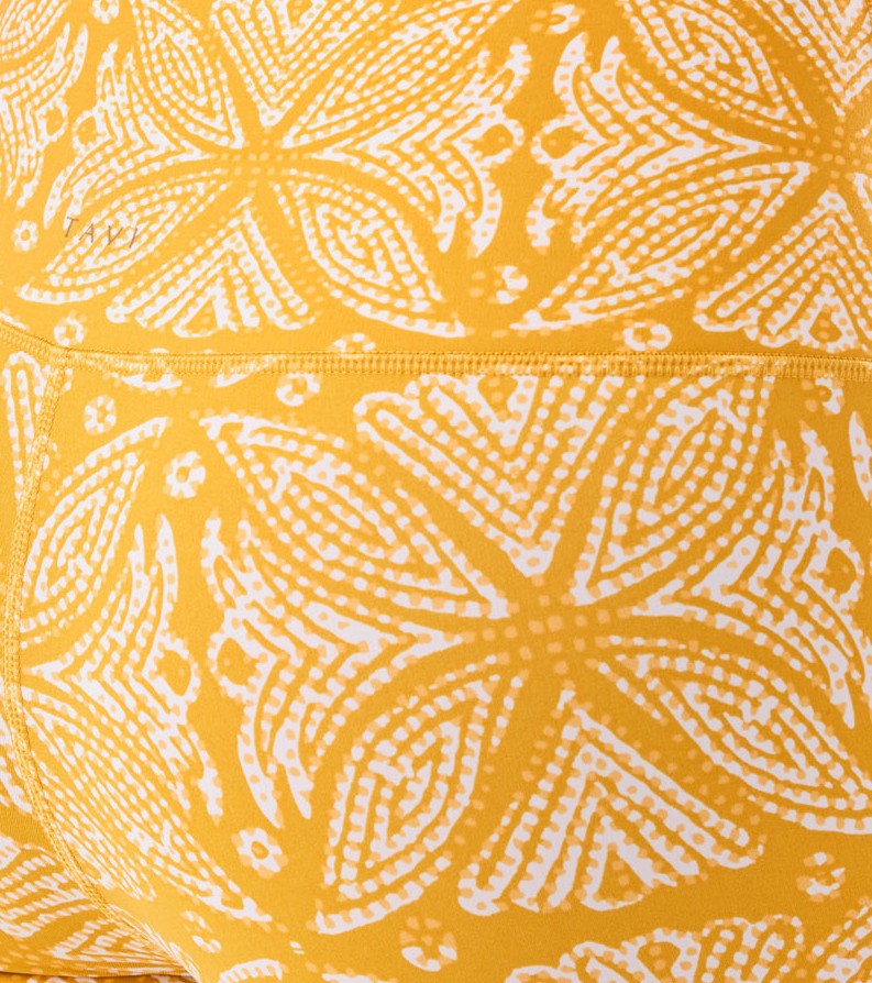 swatch apricot batik