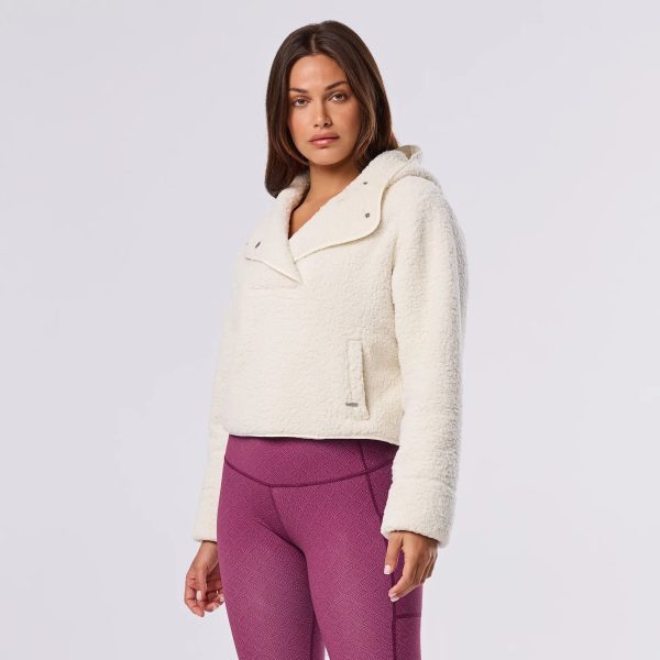 pullover teddy coconut